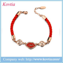 New 2016 Products Hot Sale Fashion Valentine's Day Gift Sexy Red Mouth Rhinestone Pendant Bracelet